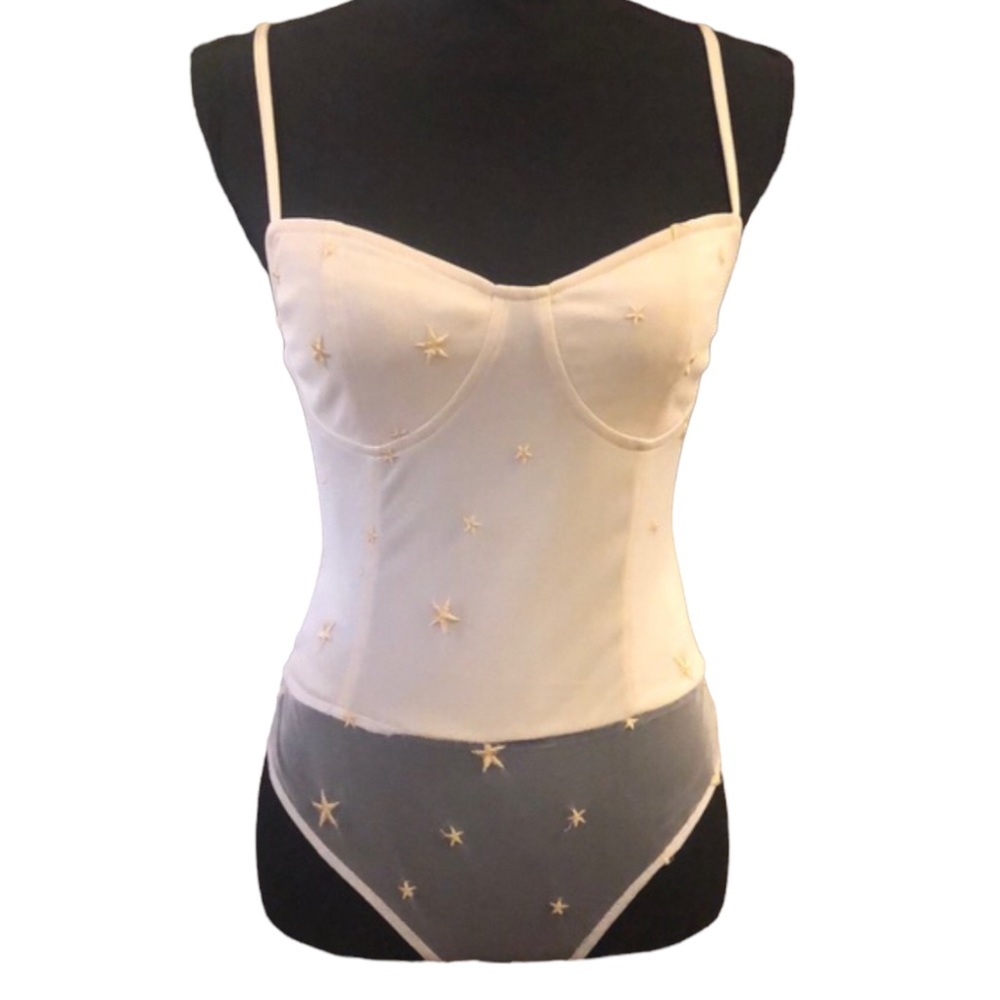 LE LIS COLLECTION STAR MESH COVERED BUSTIER BODYSUIT CREAM SIZE SMALL